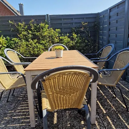 Apartment Haus-albertsdorf-am-dorfteich-|-wohnung-3-nord *