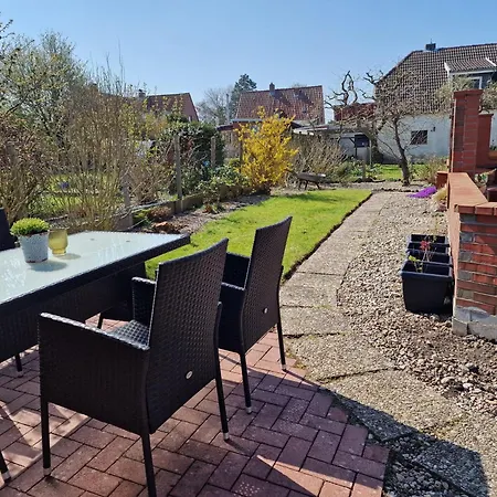 Haus-albertsdorf-am-dorfteich-|-wohnung-3-nord Apartment
